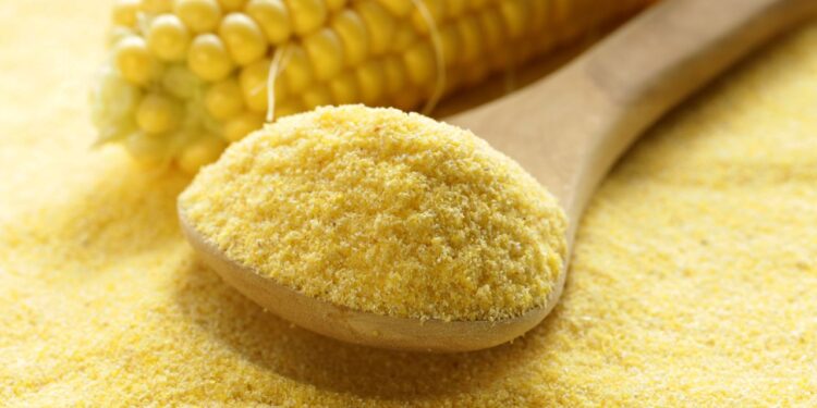 Mălaiul, ingredient principal al covasei