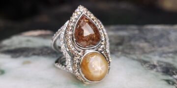 Safir Stelat Galben (Safir Stea)